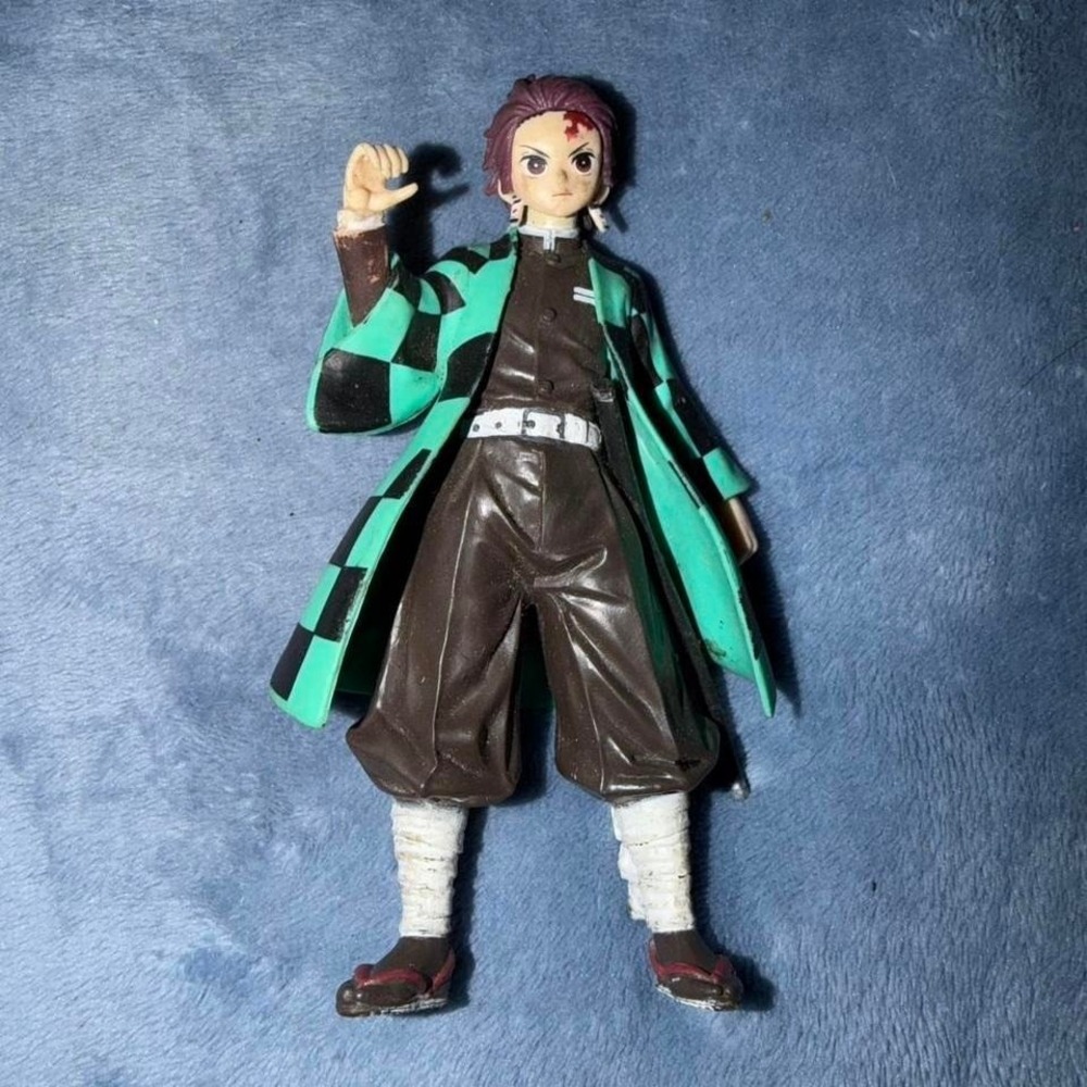 Demon Slayer Tanjiro Kamado action figure